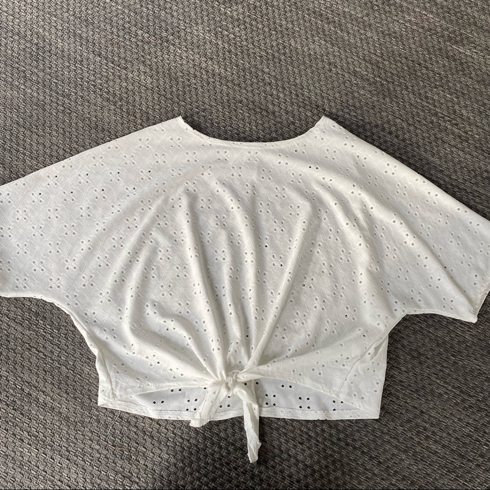 White blouse, tie in front, short sleeve
